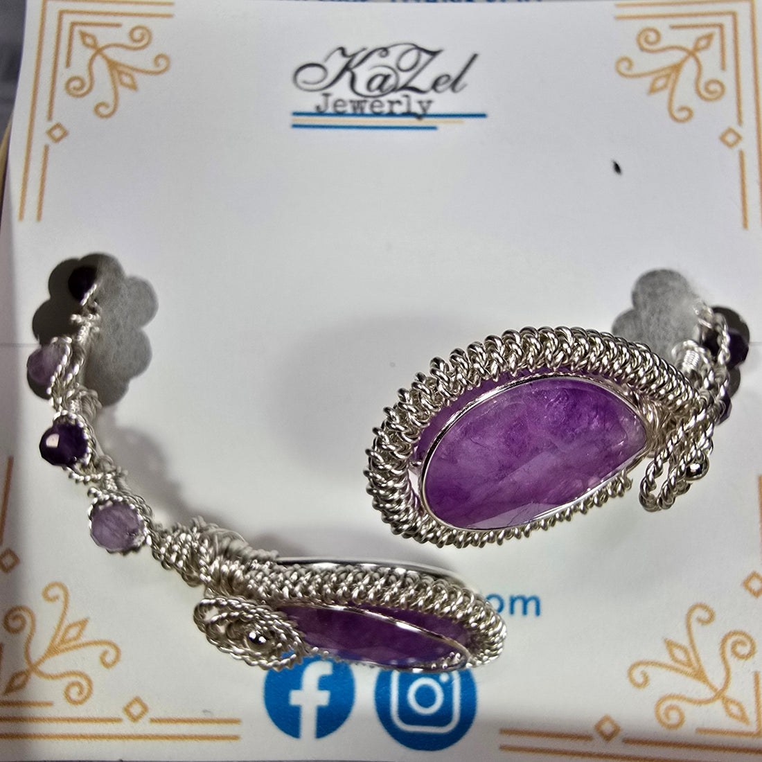 Silver Bracelet with Amethyst