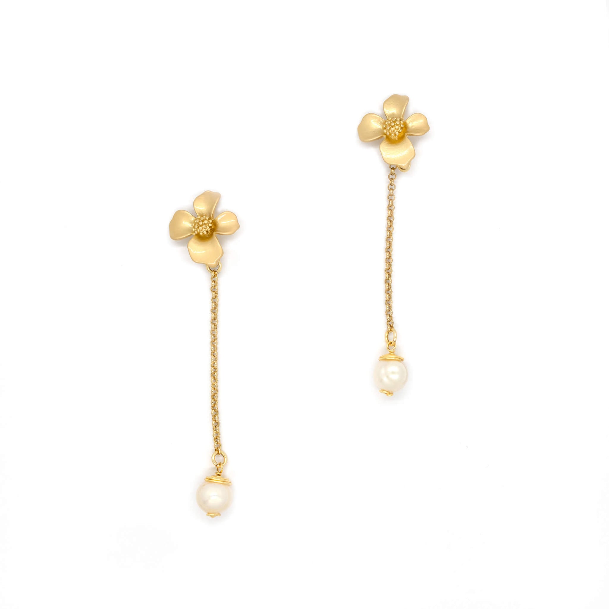 Chloe drop Earrings are 3 inches long. Gold and White earrings. Handmade with 22kt gold-plated chain, freshwater Pearl, and hypoallergenic studs. Minimalist Earrings.